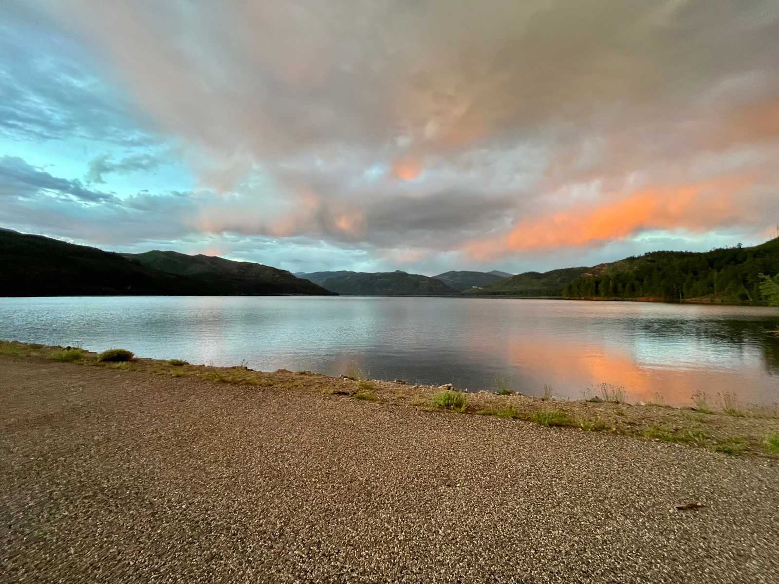 Junction West Vallecito - Bayfield, Colorado - glamping.directory