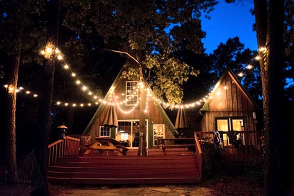 Rustic 18-Person Cabin Rental on Lake Sam Rayburn for Staycation near Houston - Broaddus, Texas - glamping.directory