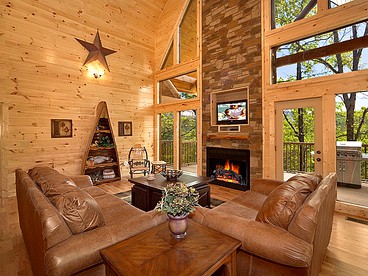 Charming Rental Cabin in Gatlinburg for a Tennessee Getaway - Gatlinburg, Tennessee - glamping.directory