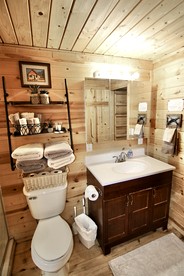 Fully-Furnished Cabin Rental with Beautiful Mountain Views Near Moab, Utah - Monticello, Utah - glamping.directory