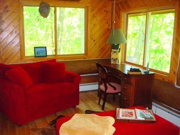 Custom-Built Family Cabin in Manistee National Forest, Michigan - Brethren, Michigan - glamping.directory