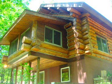 Custom-Built Family Cabin in Manistee National Forest, Michigan - Brethren, Michigan - glamping.directory