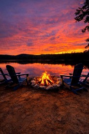 Luxury Lakefront Cabin with Breathtaking Living Spaces in New Hampshire - Conway, New Hampshire - glamping.directory