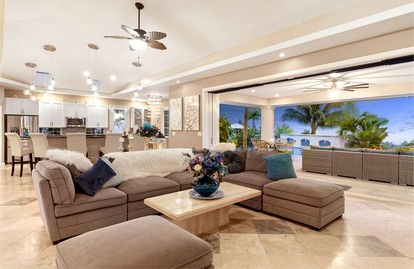 Breathtaking Villa with Private Pool and Outdoor Living Areas in Kailua-Kona, Hawaii - Kailua-Kona, Hawaii - glamping.directory