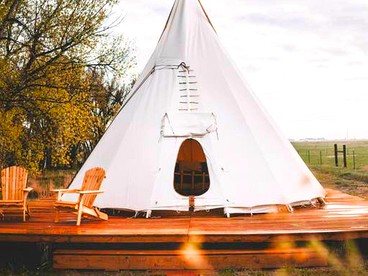 Cozy and Authentic Tipi Rental on Working Horse Ranch near Denver, Colorado - US, Colorado - glamping.directory