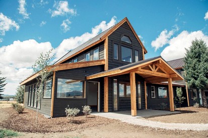 Beautiful Unit in a Scenic Farmhouse Retreat with Panoramic Views near Skiing & Trails in Tetonia, Idaho - glamping.directory