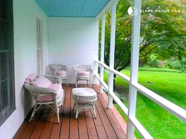 Peaceful Weekend Getaway on the Housatonic River near Wyantenock State Forest, Connecticut - Cornwall Bridge, Connecticut - glamping.directory