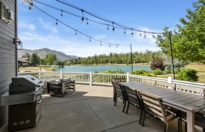 Beautiful Modern Vacation Rental with Incredible Lake and Mountain Views for an Amazing Family Escape to Flagstaff, Arizona - Flagstaff, Arizona - glamping.directory