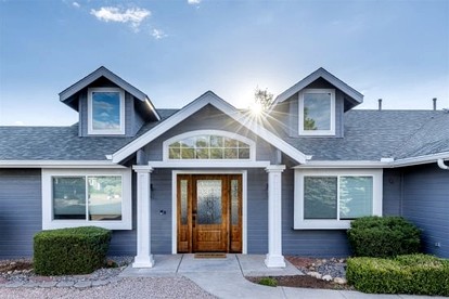 Beautiful Modern Vacation Rental with Incredible Lake and Mountain Views for an Amazing Family Escape to Flagstaff, Arizona - glamping.directory