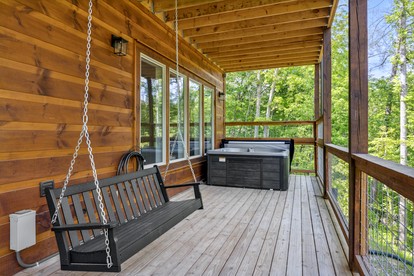 Charming Cabin with Indoor Pool and Balcony in Sevierville, Tennessee - Sevierville, Tennessee - glamping.directory