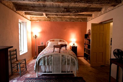 Lovely and Quiet Bed and Breakfast Cottage near Dripping Springs, Texas - Dripping Springs, Texas - glamping.directory