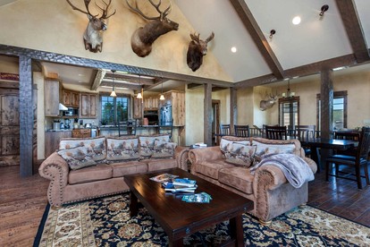 Amazing Log Cabin Rental with Pool Table in the Mountains in West Glacier, Montana - West Glacier, Montana - glamping.directory