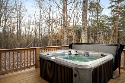 Cozy Cabin with Hot Tub, Fire Pit, Wifi, Grill Deck & Pets, Rio, WV - Rio, West Virginia - glamping.directory