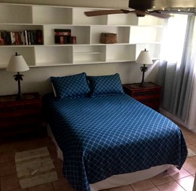 Charming Vacation Rental Surrounded by Palm Trees Just Steps from the Beach on Island of Maui, Hawaii - Paia, Hawaii - glamping.directory