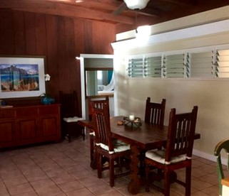 Charming Vacation Rental Surrounded by Palm Trees Just Steps from the Beach on Island of Maui, Hawaii - Paia, Hawaii - glamping.directory