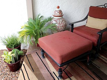 Charming and Historic Bungalow Vacation Rental with Outdoor Grill in Tucson - Tucson, Arizona - glamping.directory