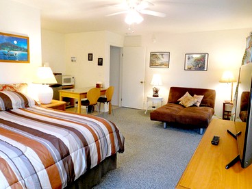 Enchanting Beach Vacation Rental with German-Speaking Hosts in Kailua Kona, Hawaii - Kailua-Kona, Hawaii - glamping.directory