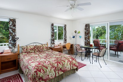 Enchanting Beach Vacation Rental with German-Speaking Hosts in Kailua Kona, Hawaii - Kailua-Kona, Hawaii - glamping.directory