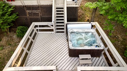 Cozy Chalet Cabin with Hot Tub, Fire Pit, Modern Decor in Bloomery, WV - Bloomery, West Virginia - glamping.directory