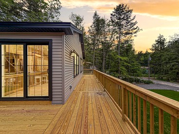 Modern Cottage Retreat Near Pleasant Mountain in Bridgton, Maine - Bridgton, Maine - glamping.directory
