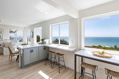 Scenic Oceanfront Coastal Retreat with Private Writer’s Space Near Montara Point Lighthouse, Northern California - Moss Beach, California - glamping.directory