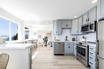 Scenic Oceanfront Coastal Retreat with Private Writer’s Space Near Montara Point Lighthouse, Northern California - Moss Beach, California - glamping.directory