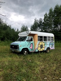 Vintage Short Bus Vacation Rental Nestled in the Forest near North Conway, New Hampshire - Chatham, New Hampshire - glamping.directory