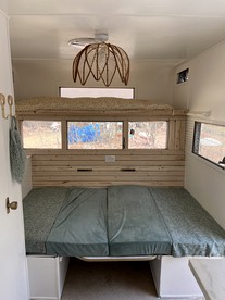 Vintage Camper for Catskills Glamping near New York City - Livingston Manor, New York - glamping.directory