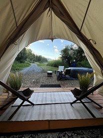 Romantic Luxury Glamping Tent with Riverfront Views near Sandpoint, Idaho - Sandpoint, Idaho - glamping.directory