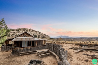 Secluded Cabin with Stunning Desert Views in Monticello, Utah - Monticello, Utah - glamping.directory