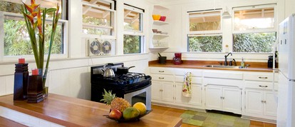 Luxury Villa Rental for Groups on Kauai, Hawaii - Kapaa, Hawaii - glamping.directory