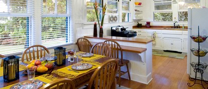Luxury Villa Rental for Groups on Kauai, Hawaii - Kapaa, Hawaii - glamping.directory