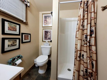 Furry Friends and Fields: Pet-Friendly Cabin with Unique Views in Sparta, TN - Sparta, Tennessee - glamping.directory