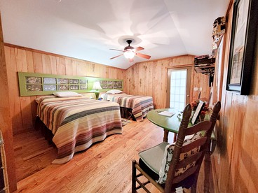 Furry Friends and Fields: Pet-Friendly Cabin with Unique Views in Sparta, TN - Sparta, Tennessee - glamping.directory