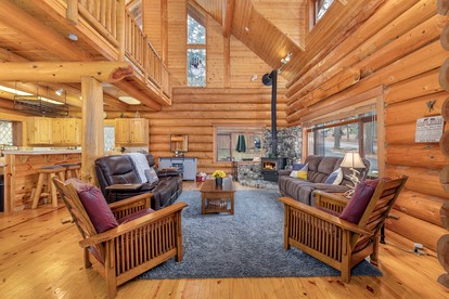 Classic Cabin Charm: Your True Log Cabin Living Escape to Lake Wenatchee - Leavenworth, Washington - glamping.directory