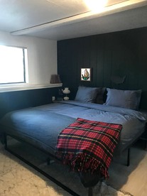 Stunning Cabin with Indoor Jacuzzi Ideal for a Weekend Getaway from Los Angeles - Pine Mountain Club, California - glamping.directory