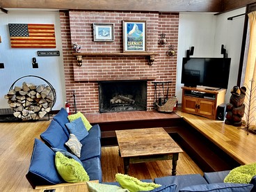 Unbelievable Cabin with Amazing Sights and Fire Pit in Winhall, Vermont - Winhall, Vermont - glamping.directory