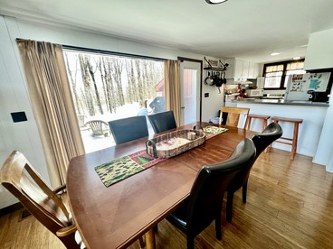 Unbelievable Cabin with Amazing Sights and Fire Pit in Winhall, Vermont - Winhall, Vermont - glamping.directory