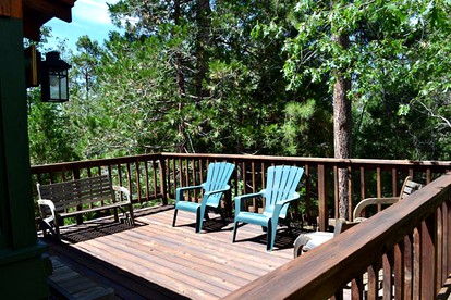 Cozy Cabin with Country Decor near San Jacinto Mountains, California - Idyllwild, California - glamping.directory