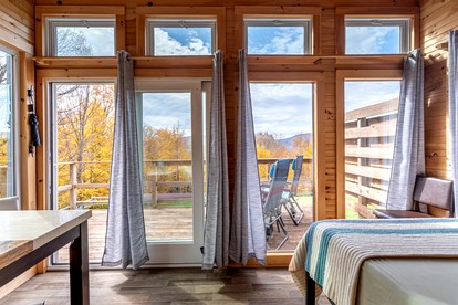 Tiny House with Gorgeous Views in New York, Perfect for Intimate Weekends Away - Preston Hollow, New York - glamping.directory