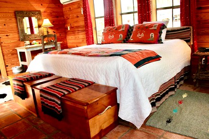 Cozy Texas Hill Country Vacation Rental near Austin - Marble Falls, Texas - glamping.directory