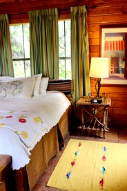 Cozy Texas Hill Country Vacation Rental near Austin - Marble Falls, Texas - glamping.directory