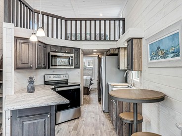 Charming Tiny House Getaway on Family Resort with Pool in Port Aransas, Texas - Port Aransas, Texas - glamping.directory