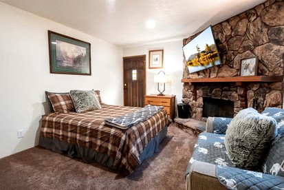 Adventure Awaits: Big Bear Lake Mountain Cabin with Game Room + Hot Tub - Big Bear Lake, California - glamping.directory