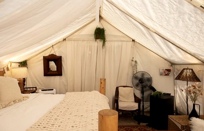 Luxury Safari Tent with Outdoor Clawfoot Tub and Firepit, Near Honey Grove, Texas - Honey Grove, Texas - glamping.directory