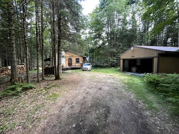 Radiant Cabin Sanctuary near Adirondack Mountains in New York - Webb, New York - glamping.directory