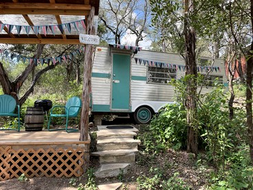 Marble Falls Retro Caravan Glamping: Your Vintage Getaway Awaits - glamping.directory