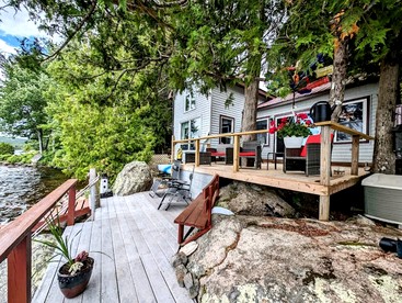 Stunning Waterfront Cabin on Flanders Pond for an Amazing Family Adventure in Sullivan, Maine - glamping.directory