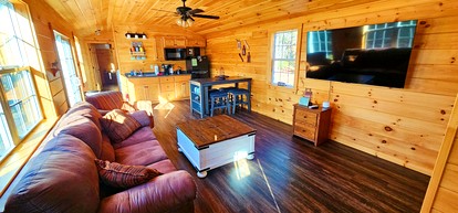 Super Private Cabin with Gorgeous Landscape in Maine - Greenville, Maine - glamping.directory