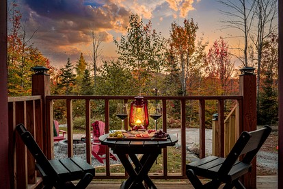 Cozy Woodland Cabin Retreat – Peaceful Escape in Nature in Bethel, Maine - Bethel, Maine - glamping.directory